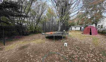 627 1st St, Nashwauk, MN 55769