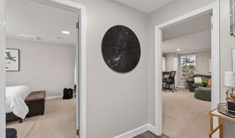 2504 WINDBREAK Dr, Alexandria, VA 22306