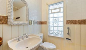 316 W 3rd Ave N, Aurora, MN 55705