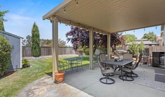 8681 Fobes Dr, Antelope, CA 95843