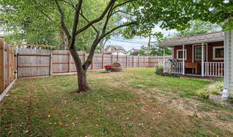 2112 Blenheim Ave, Alliance, OH 44601