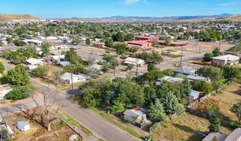 811 N 7th St, Alpine, TX 79830