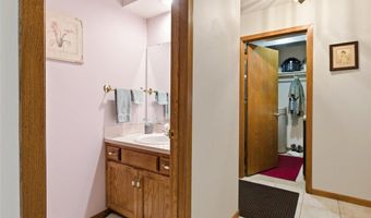 1448 Cleveland St, Anoka, MN 55303