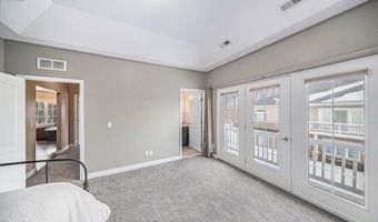 5610 Arbor Chase Dr, Ann Arbor, MI 48103