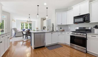 9645 Old Riverside Ln, Ball Ground, GA 30107
