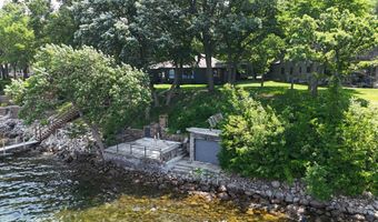 3019 1st St, Arnolds Park, IA 51331