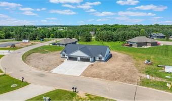 324 Old Glory Dr NE, Alexandria, MN 56308