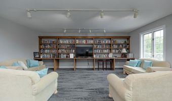 1301 Wood Duck Rd, Arnolds Park, IA 51331