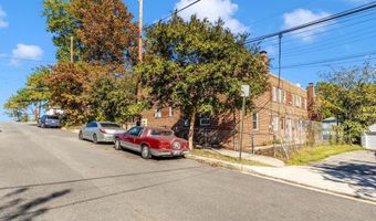 825 48TH Pl NE, Washington, DC 20019