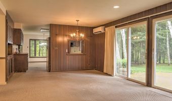 23 Meetinghouse Rd, Brattleboro, VT 05301