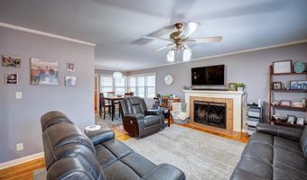 3 Eastridge Dr, Arkansas City, KS 67005