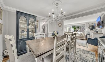 116 Ridgewood Dr, Amherst, NY 14226