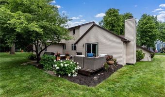 315 Randwood Dr, Amherst, NY 14221