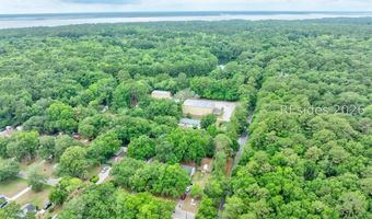 2 Burlington Land Rd, Beaufort, SC 29906