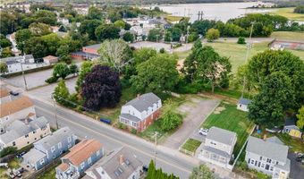 122 Market St, Warren, RI 02885