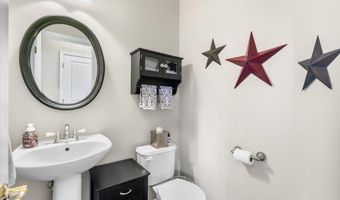 4020 Bunker Hill Dr, Algonquin, IL 60102