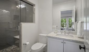 22 Gardiner St, Darien, CT 06820