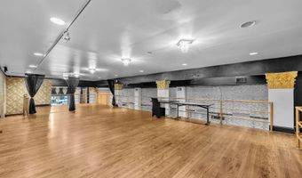 518 CHARLES N, Baltimore, MD 21201