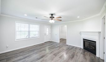 800 Woodall St, Albertville, AL 35951