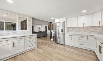 25311 Pike Rd, Laguna Hills, CA 92653