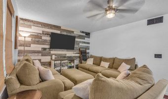 46 Ravenwood Blvd, Barnegat, NJ 08005