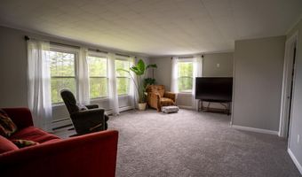 2152 Old Silo Rd, Barnet, VT 05819