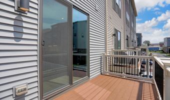 1927 FOUR ROSES St, Baltimore, MD 21222