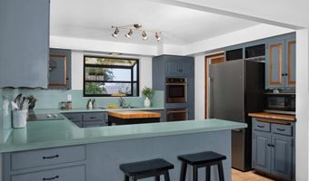 3640 Saddle Dr, Spring Valley, CA 91977