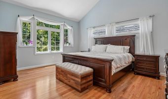 3536 N DICKERSON St, Arlington, VA 22207