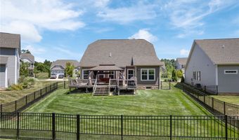 120 Lakeland Way, Aurora, OH 44202