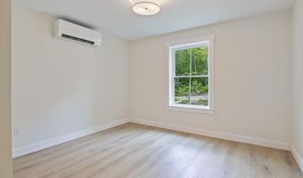 1508 Foxes Ridge Rd, Acton, ME 04001