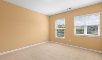 892 Queen City Cres, Apex, NC 27523