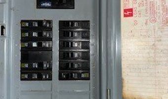 564 Euclid Ave, Akron, OH 44307