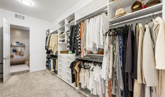 17 Reflection Cove Dr, Henderson, NV 89011