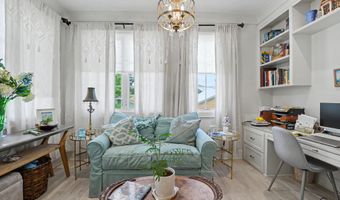 110 State St, Bay St. Louis, MS 39520