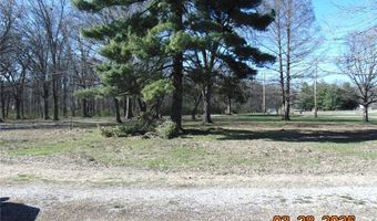 8711 7 Hills Dr, Alton, IL 62002