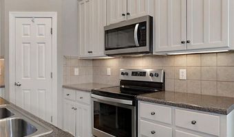 1832 COOPERS POND Rd, Auburn, AL 36830