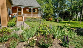 19 Glenview Ln, Belfast, ME 04915