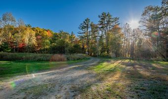 3 Back Rd, Abbot, ME 04406