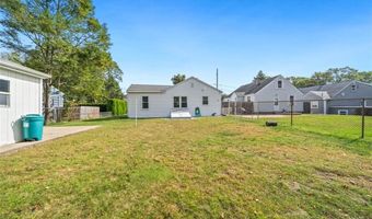 4 Orford St, North Providence, RI 02904