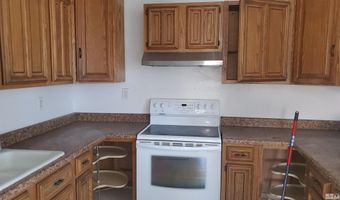 785 D St, Hawthorne, NV 89415