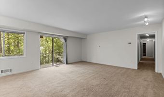 10643 WEYMOUTH St 103, Bethesda, MD 20814