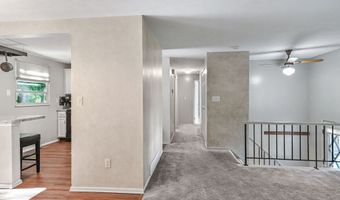 10265 Beaver Trl, Aurora, OH 44202