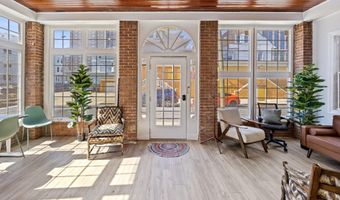 107 S Albion Pl, Atlantic City, NJ 08401