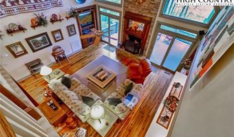 430 Crooked Creek Ln, Banner Elk, NC 28604