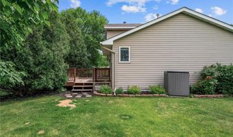 3649 Tower Pond Dr, Anoka, MN 55303