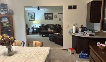 107 Golf Course Dr, Armstrong, IA 50514
