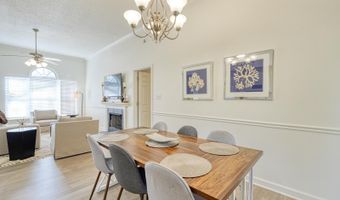 921 Hollyhock Ct, Boiling Springs, SC 29316