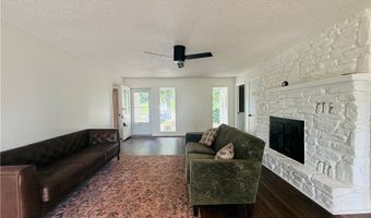 4 Chandler Ln, Bella Vista, AR 72715