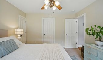 109 Cooper Landing Dr, Aydlett, NC 27916